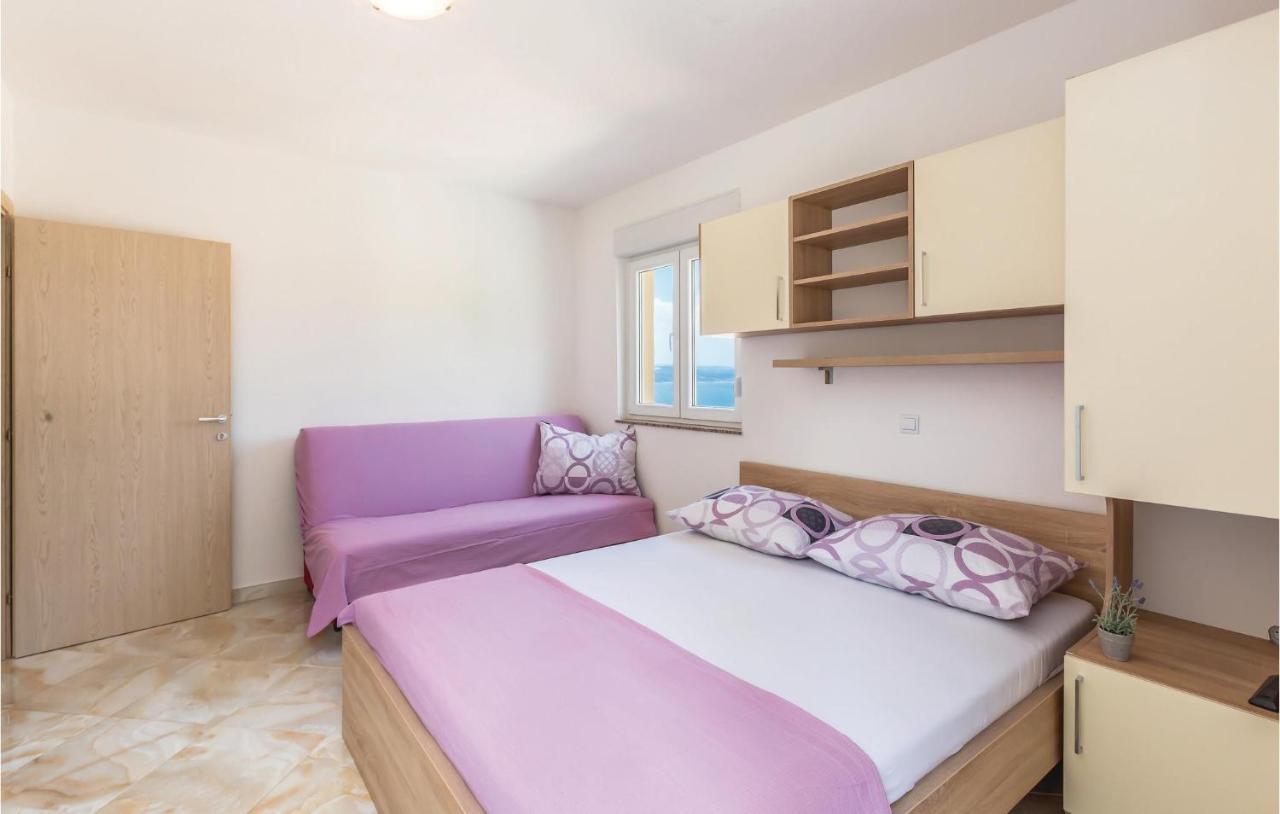 Beautiful Apartment In Krvavica With Kitchen Extérieur photo
